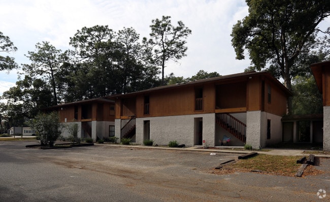 Photo - Sycamore Village