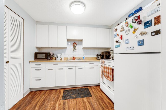 Photo - Pine Ridge Apartments