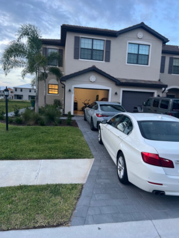 Photo - 15217 Lyla Ter