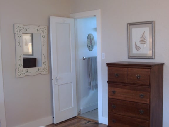 Photo - 1101 Monroe St