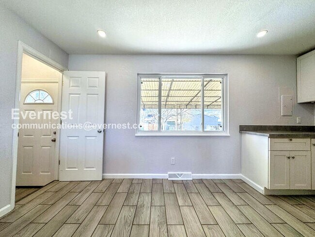 Photo - 2755 N Humboldt St