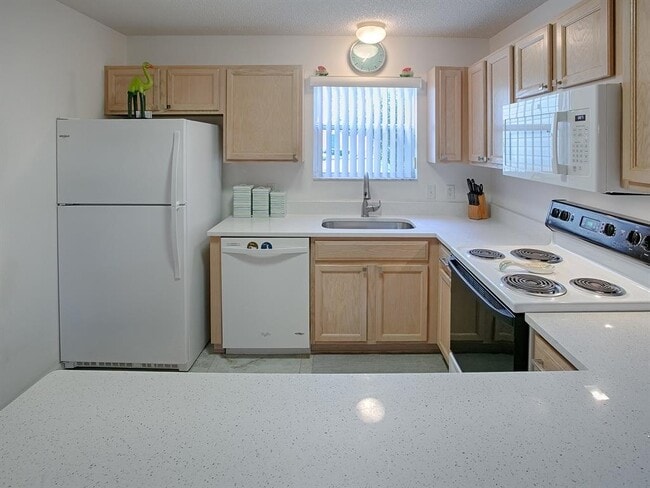 Photo - 3337 Ashbrook Pl
