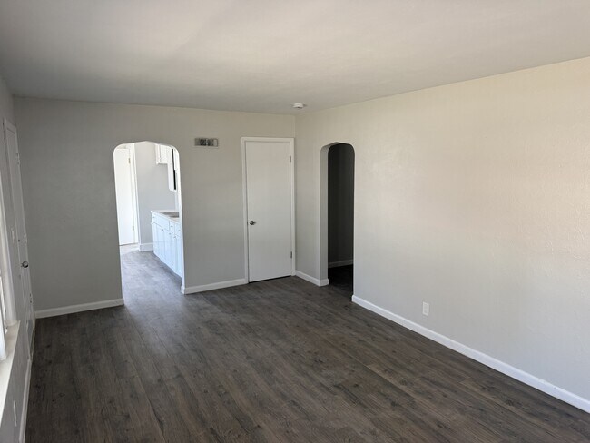 Photo - 2704 W Garden St