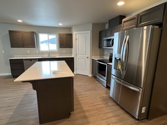 Photo - Luxury 3 bedroom, 2 bath home with double garage!