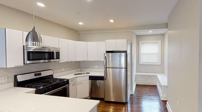29 JFK St Unit 4