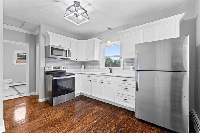 Photo - 1 Cottage St