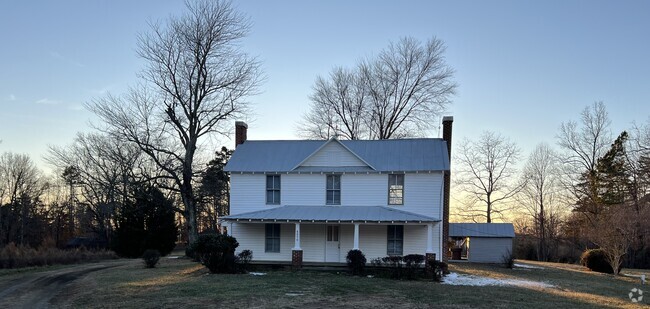 Building Photo - 8890 Colgate Rd Rental