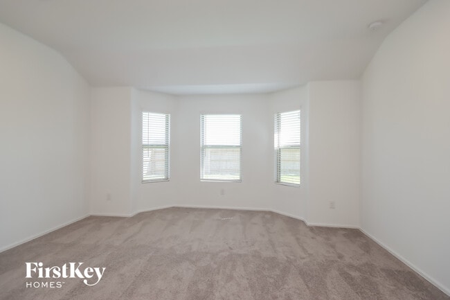 Photo - 26634 Daylily Grove St