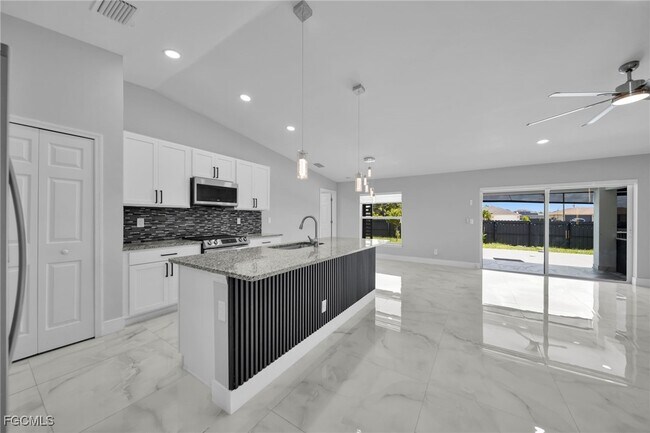 Photo - 3095 NW 4th Pl