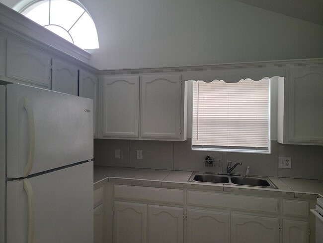 Photo - 1622 Orlando St Unidad B