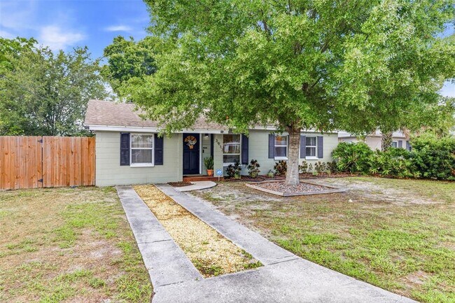 3913 W Wallace Ave