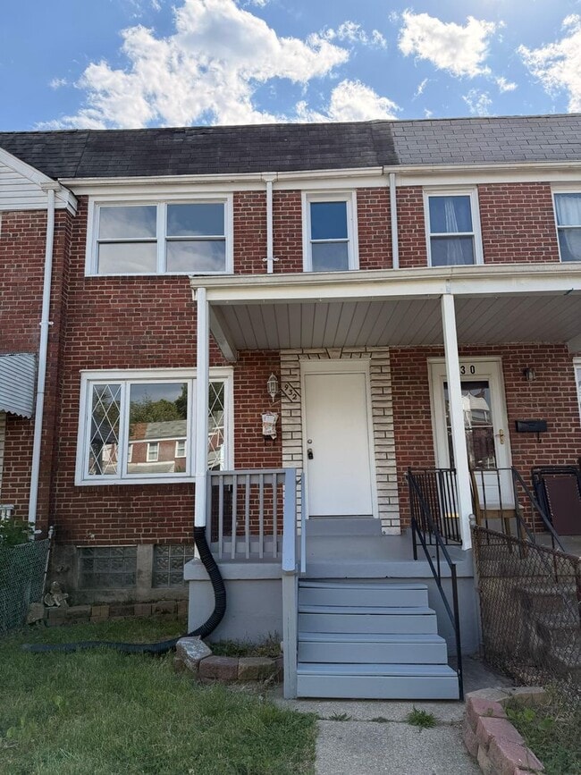 Photo - 932 Elton Ave