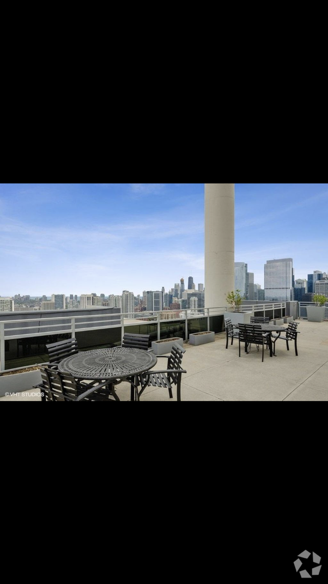 Building Photo - 737 W Washington Blvd Unit 1504 Rental