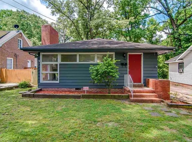 Building Photo - 1709 Avondale Dr
