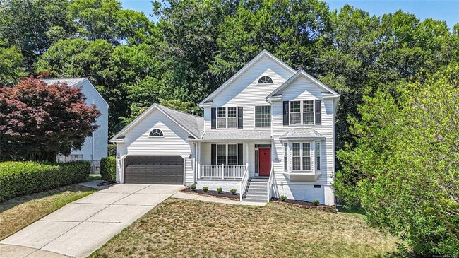 Building Photo - 717 Lantern Pl