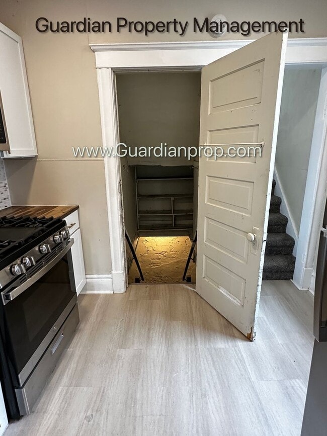 Photo - Northeast Minneapolis Single Family Home, ...