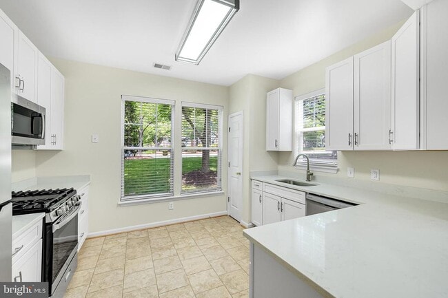 Photo - 110 Watkins Pond Blvd Unit 1-103