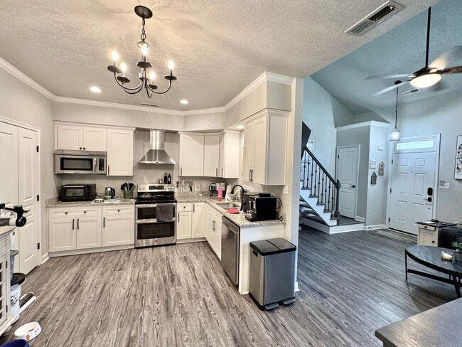 WELCOME HOME to your Beautifully updated t... - WELCOME HOME to your Beautifully updated t...