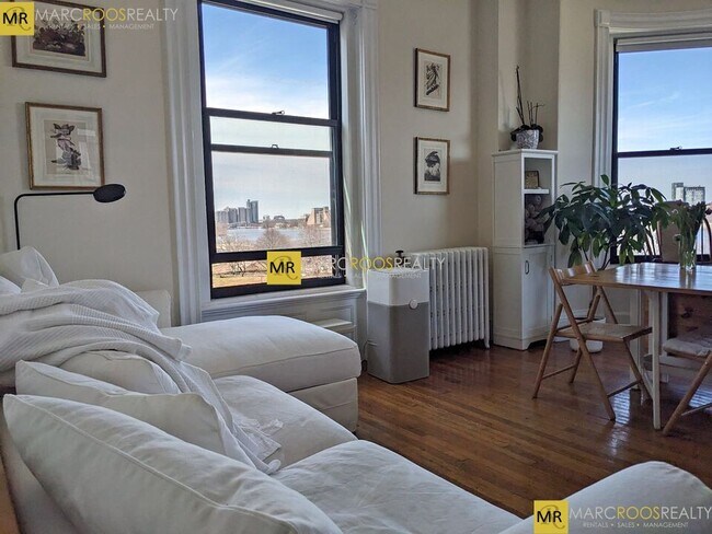 Photo - 510 Beacon St Unit 46