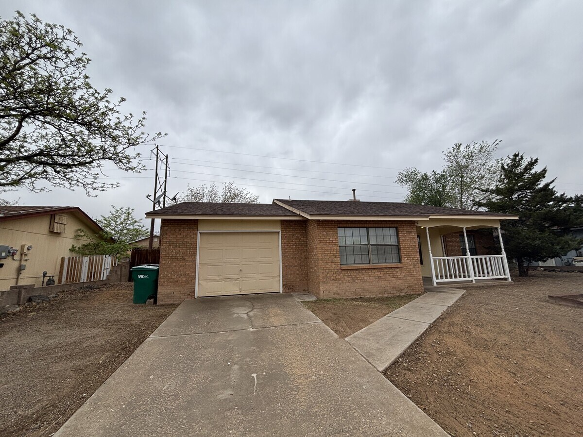 Photo - 2292 Lema Rd SE