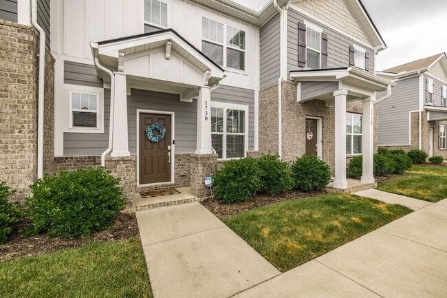 Photo - 1730 Frodo Wy