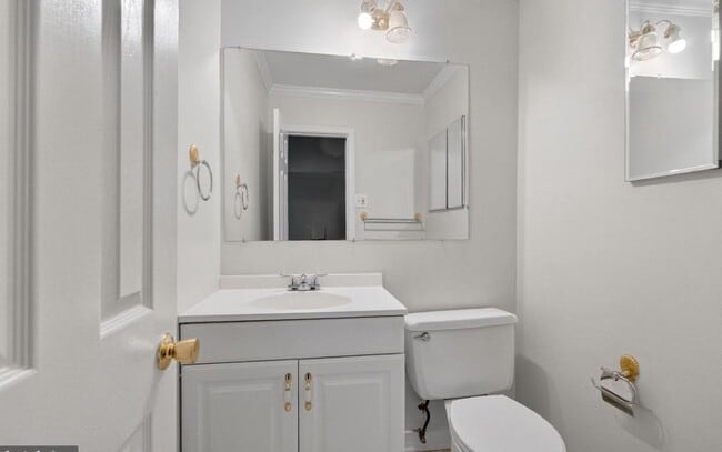 Photo - 3330 Woodburn Village Dr Unit 33