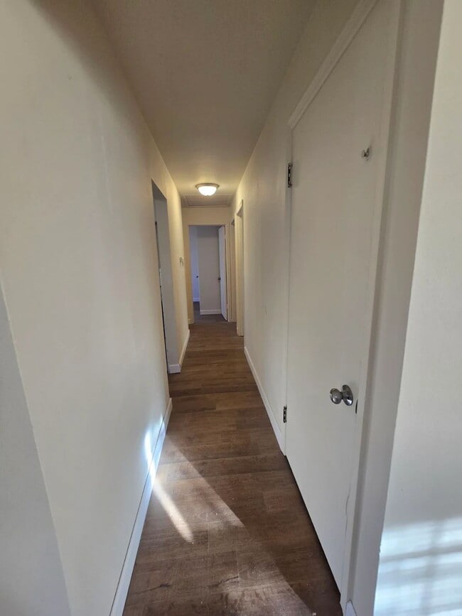 Photo - Beautiful open concept home!