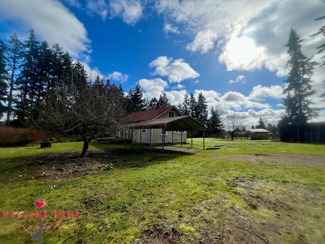 Photo - Unique opportunity - Bring your horses!