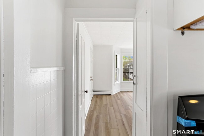 Photo - 63 Reynolds St Unit B