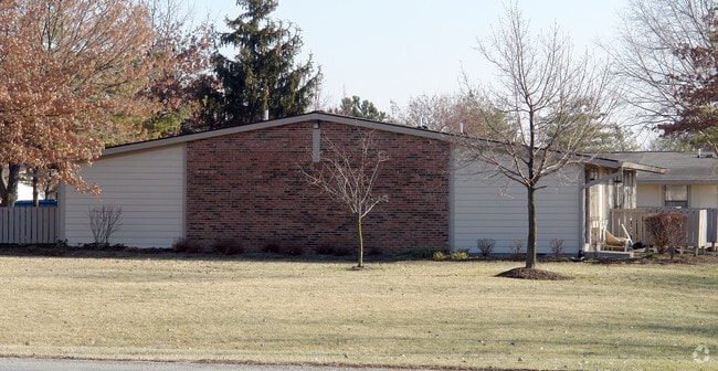 Building Photo - Dogwood Glen Rental
