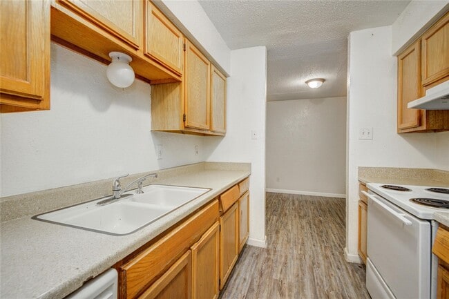 Photo - 9797 Leawood Blvd Unit True
