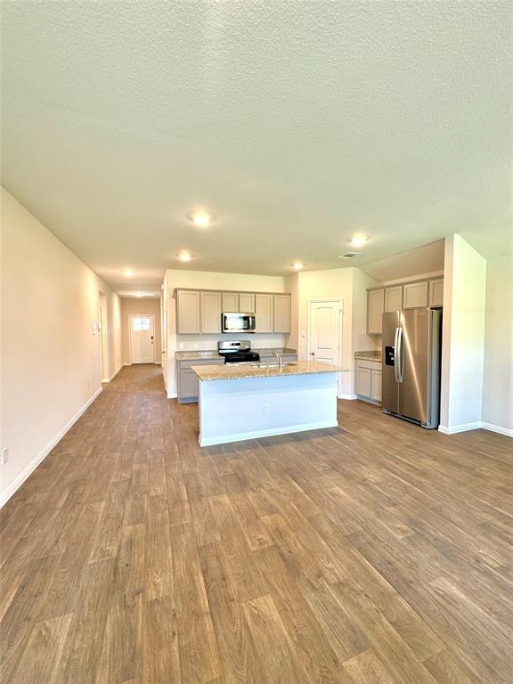 Photo - 150 Galanthus Ct