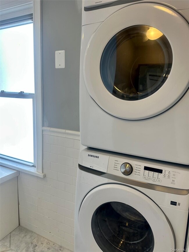 Photo - 87 Franklin Ave Unit 2