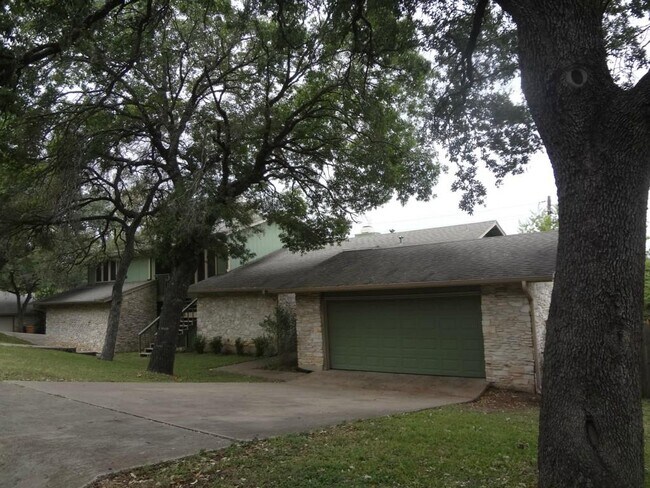 Photo - 9100 Wildridge Dr