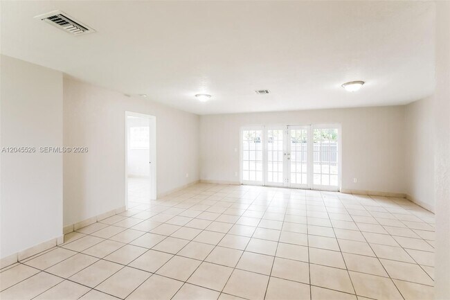 Photo - 4115 NW 185th St
