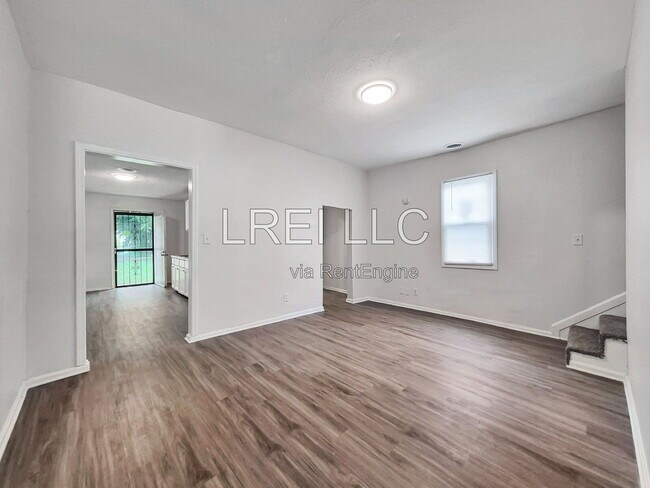 Photo - 1710 Gallagher St