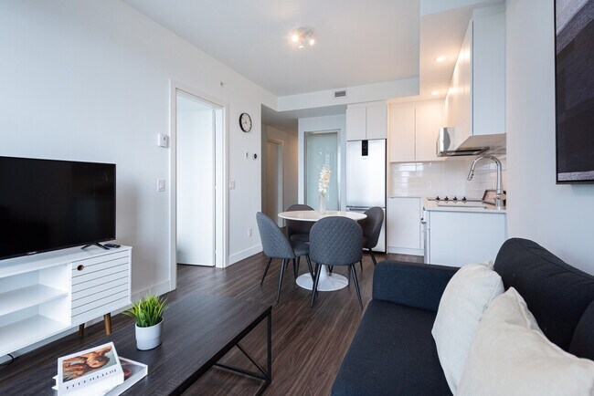 Photo - 1004 Rue de la Montagne Unité ID1261786P