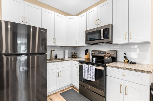 Photo - 295 Euclid St Unit ID1032310P