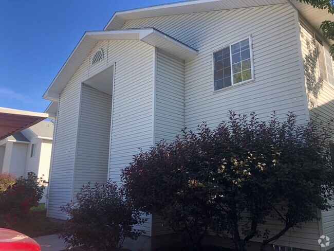 Building Photo - Cute Boise Aprartment Rental