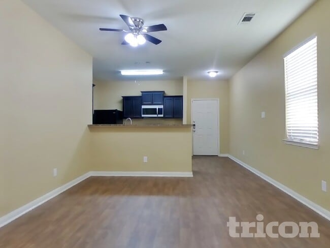 Photo - 2063 Sweet Lilac Dr