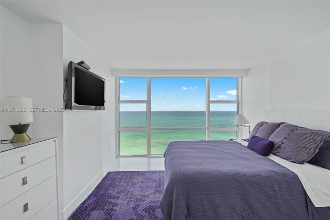 6801 Collins Ave Unit 1204