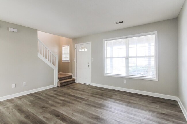 Photo - 6101 E Newberry Ct