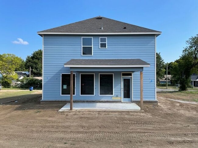 Photo - 3/2.5/2 Brand New Home in Historic Neighbo...