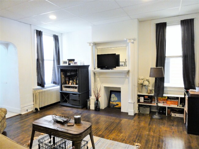 Photo - 5334 Howe St Unit 1