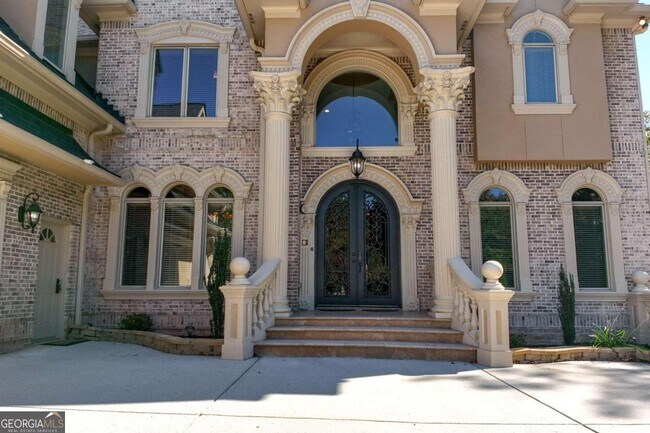 Photo - 2190 Plantation Rd