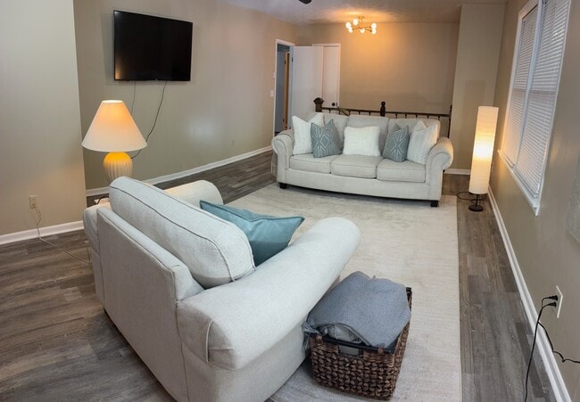 Photo - 410 Etowah Ave