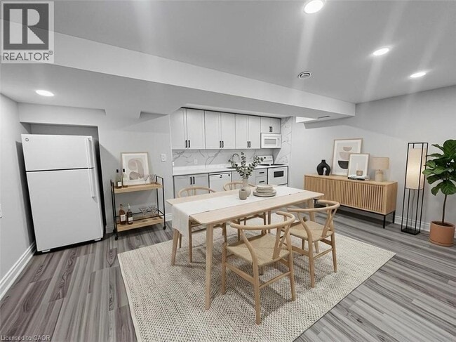 Photo - 15 Westchester Pl