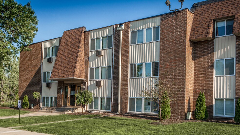 Concord Commons Apartments For Rent in Gary, IN