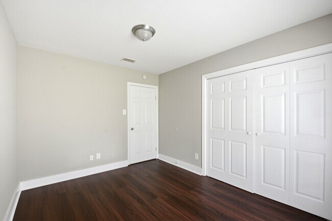 Photo - 1511 Sungail Dr