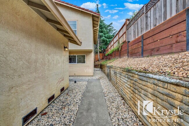 Photo - 407 Jordan St